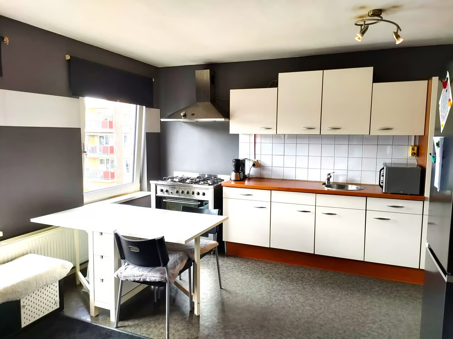 Appartement te koop: Burg. Lemmensstraat 210C, Geleen