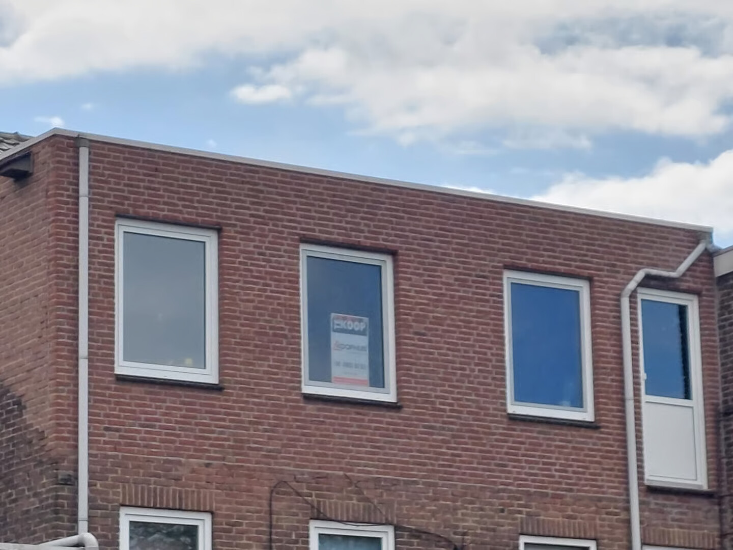 Appartement te koop: Burg. Lemmensstraat 210C, Geleen