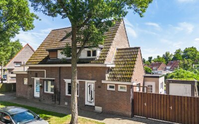 Esdoornstraat 12