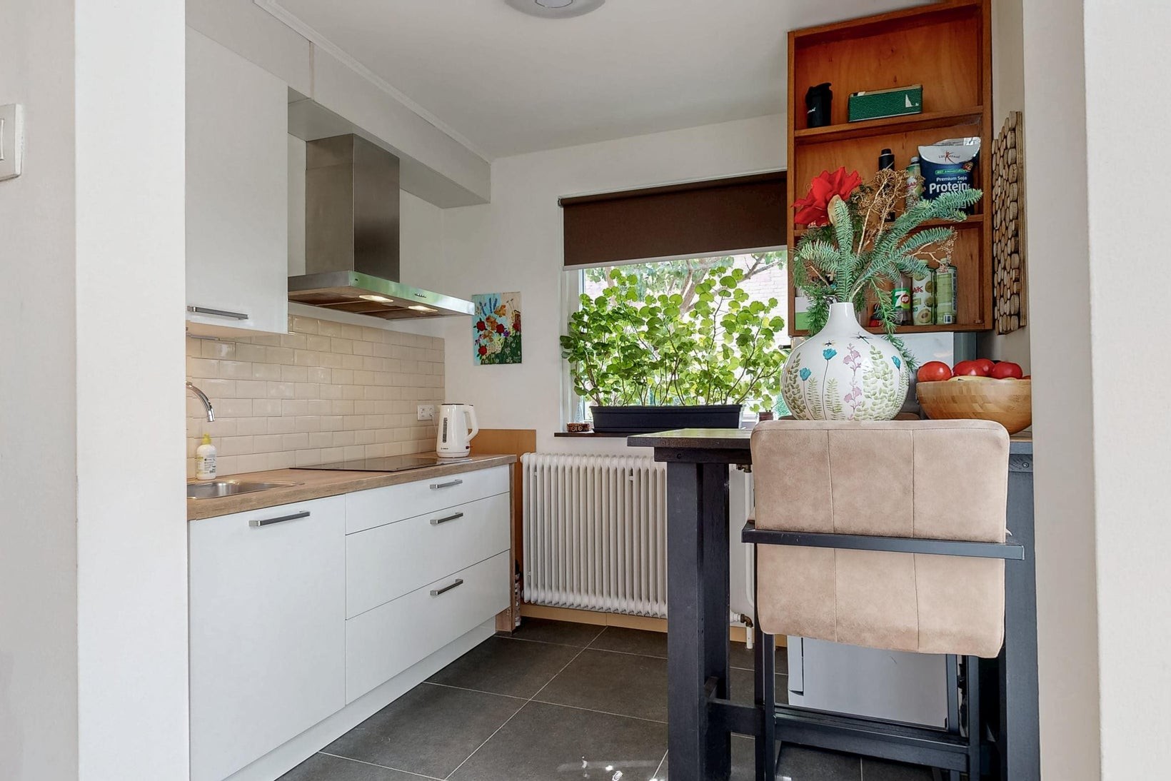 Twee-onder-één-kap te koop: Dunantstraat 18, Geleen
