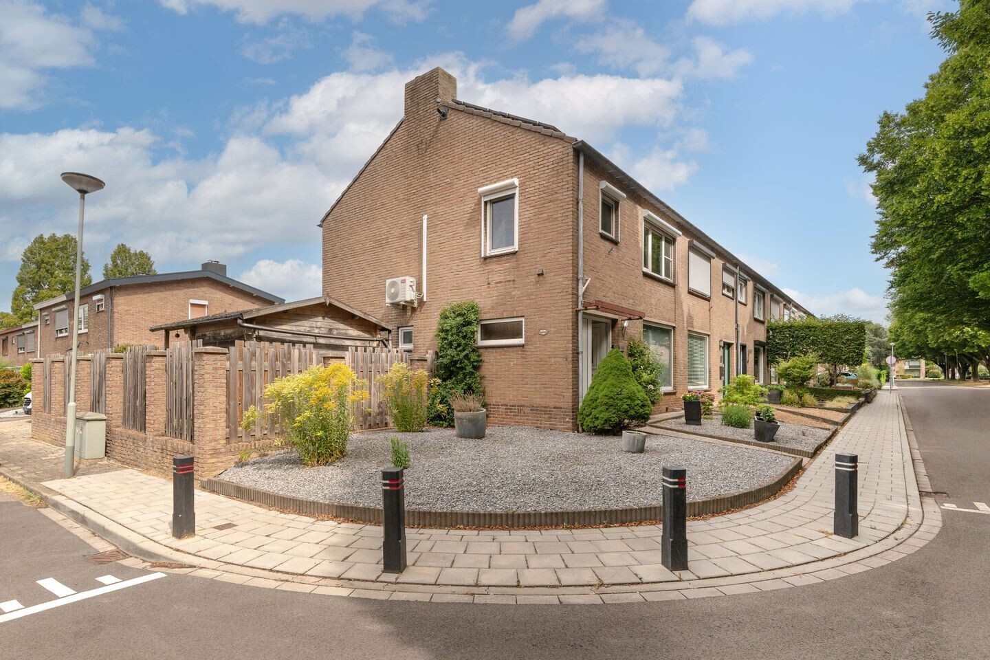 Hoekwoning te koop: Breitnerstraat 24, Geleen