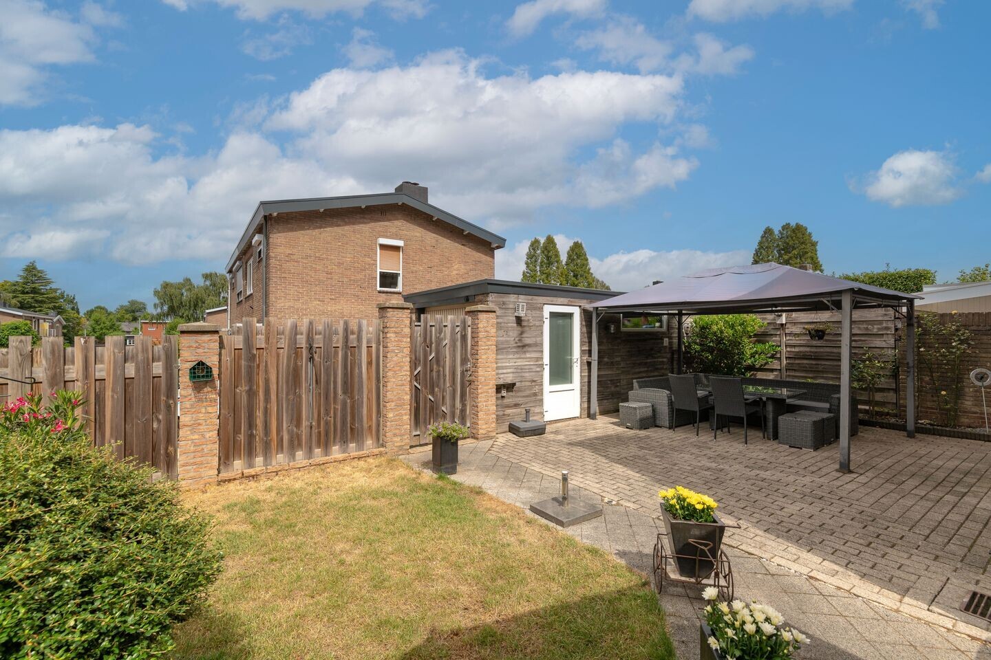 Hoekwoning te koop: Breitnerstraat 24, Geleen
