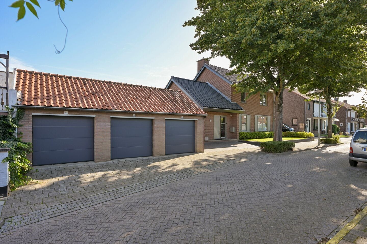 Vrijstaande woning te koop: Dohmenstraat 1A, Geleen