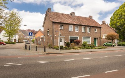 Nassaustraat 1