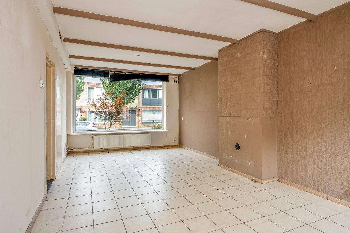 Tussenwoning te koop: Haesselderstraat 21, Geleen