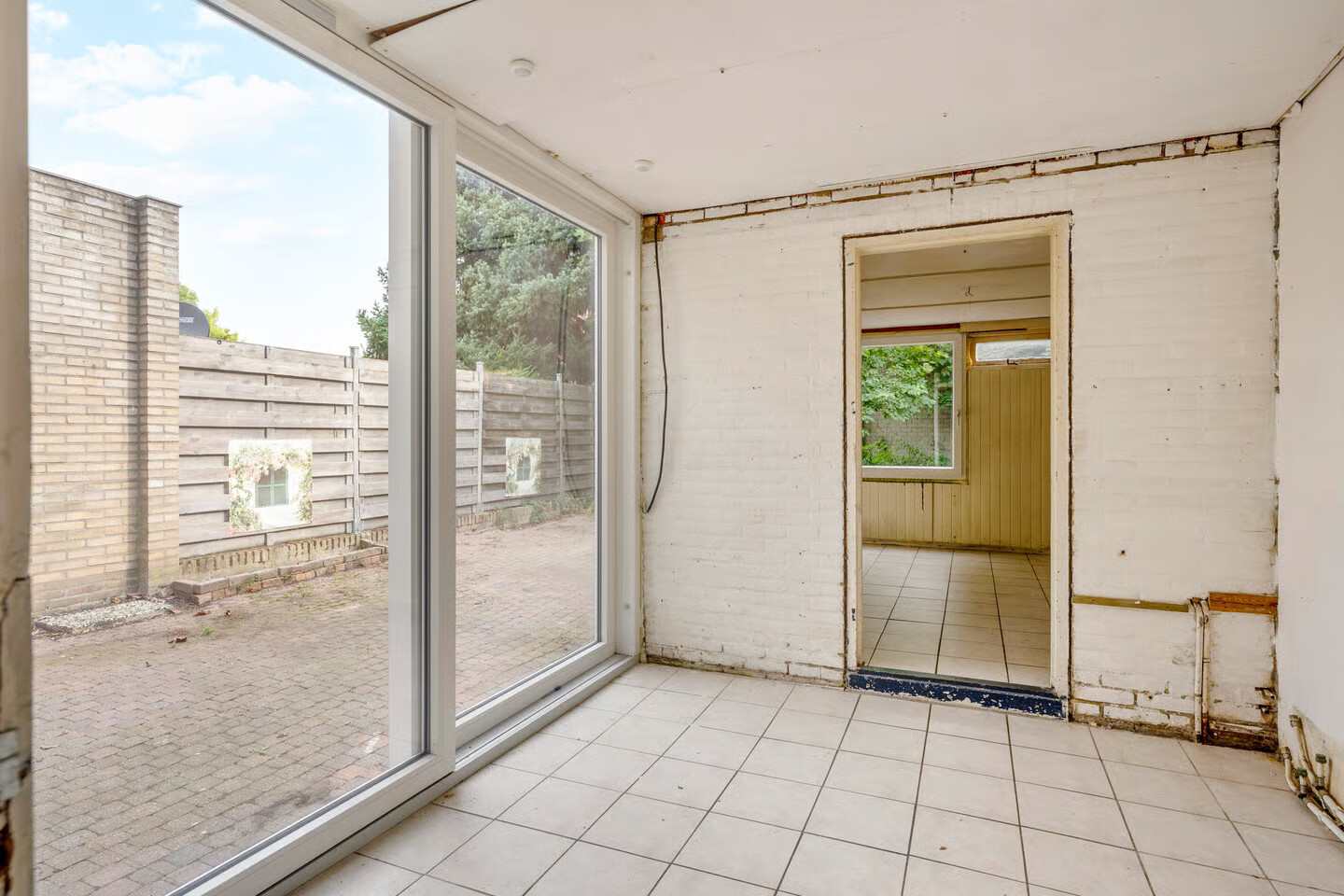 Tussenwoning te koop: Haesselderstraat 21, Geleen