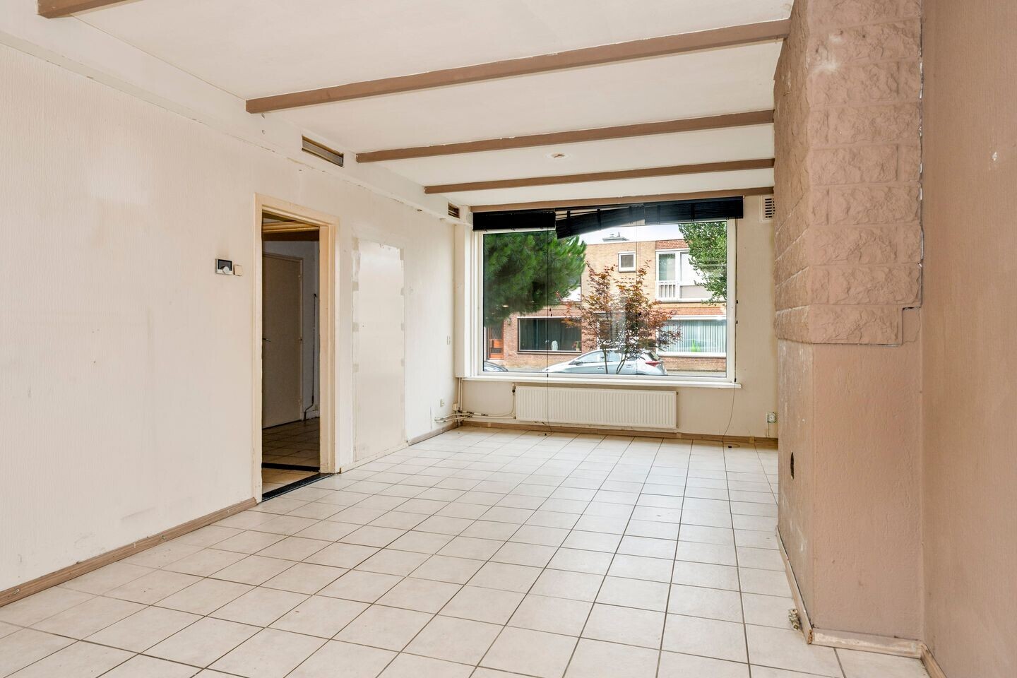 Tussenwoning te koop: Haesselderstraat 21, Geleen