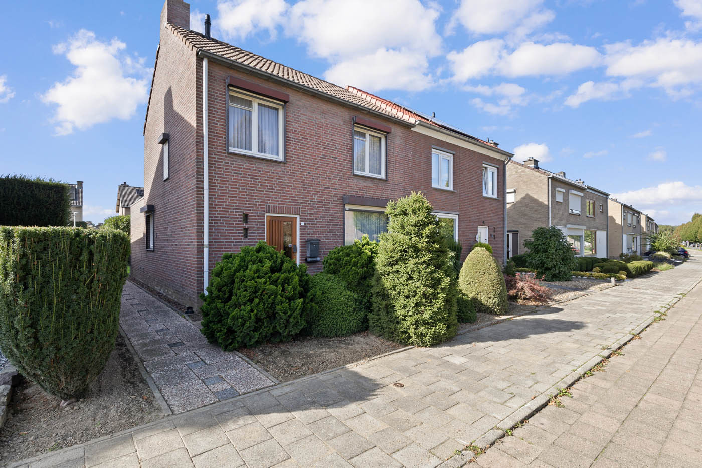 Twee-onder-één-kap te koop: Heerstraat Noord 82, Stein