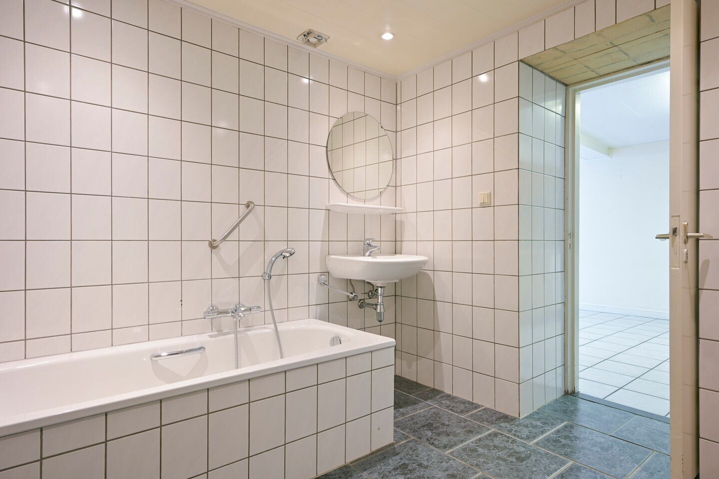 Tussenwoning te koop: Maasbanderkerkweg 29, Stein
