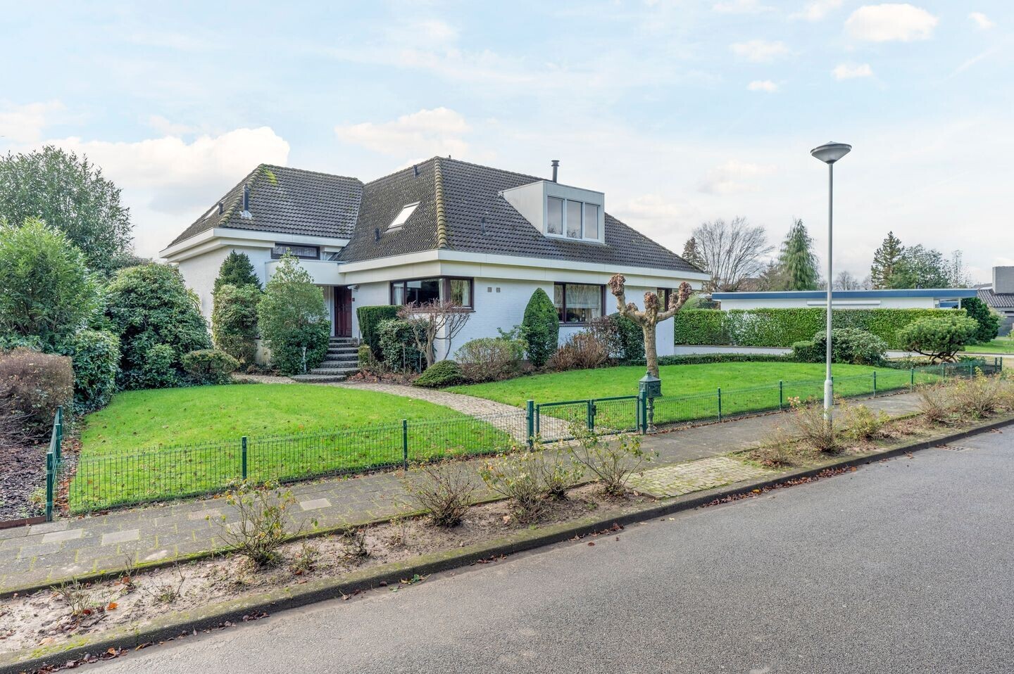 Vrijstaande woning te koop: Parallelweg 12, Spaubeek