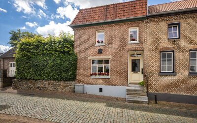 Raadhuisstraat 6