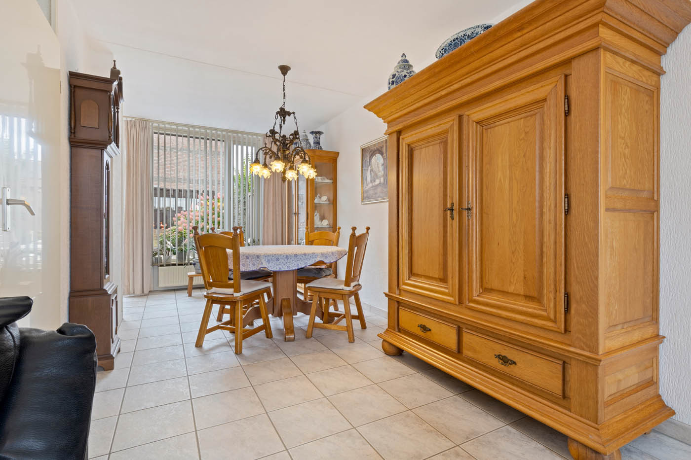 Tussenwoning te koop: Sijzenhof 30, Elsloo