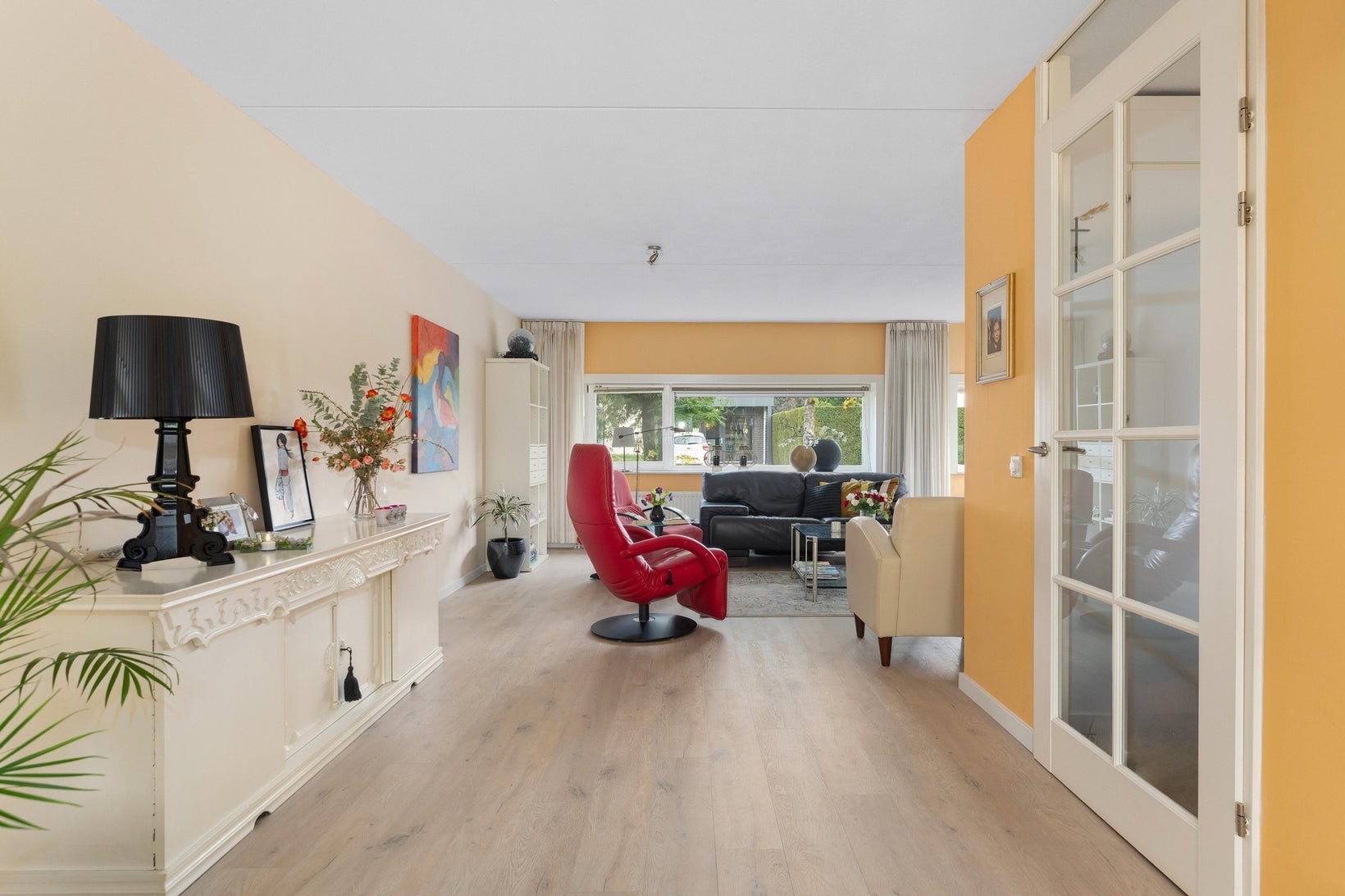 Tussenwoning te koop: Aronskelk 77, Elsloo