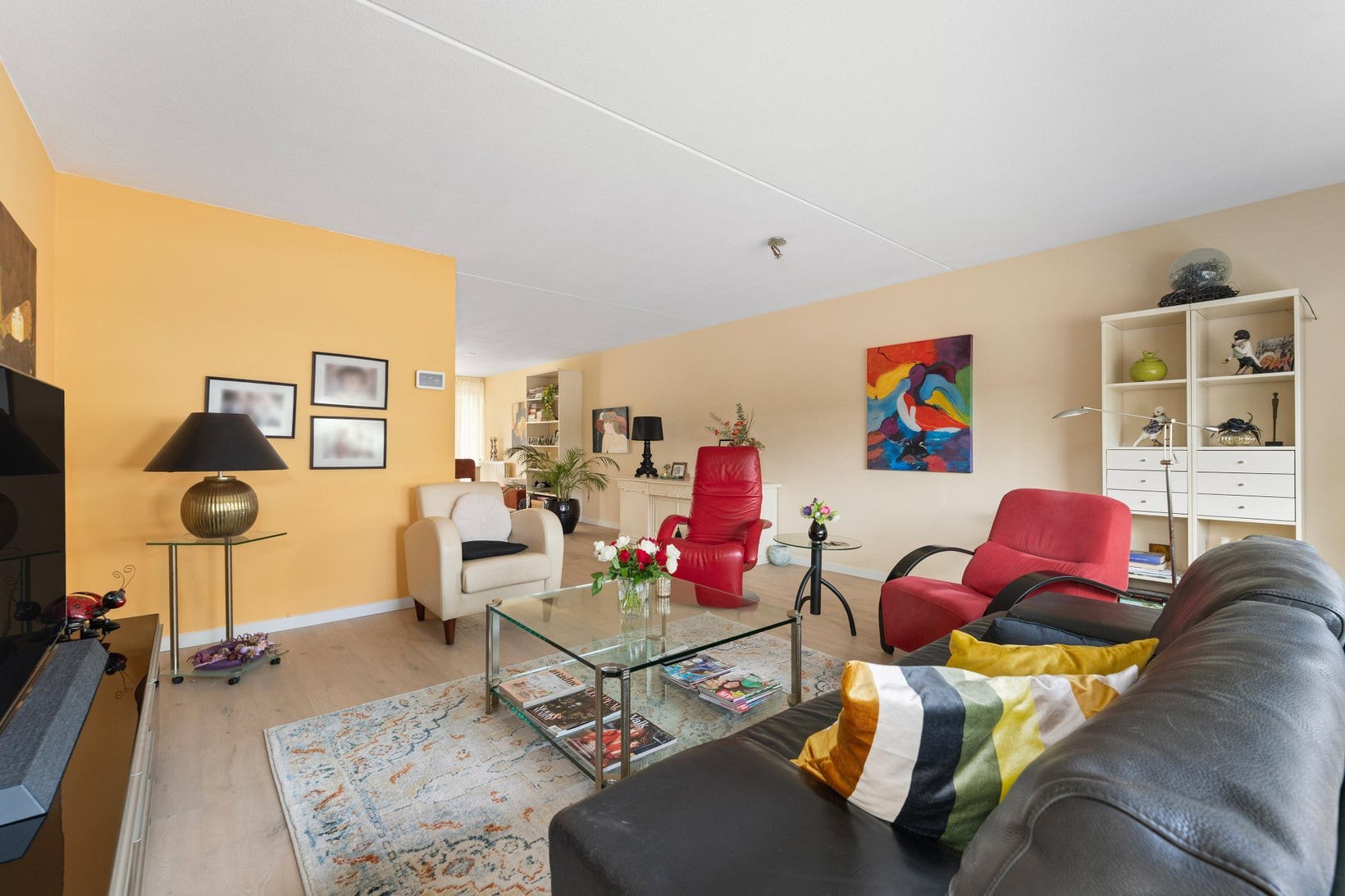 Tussenwoning te koop: Aronskelk 77, Elsloo
