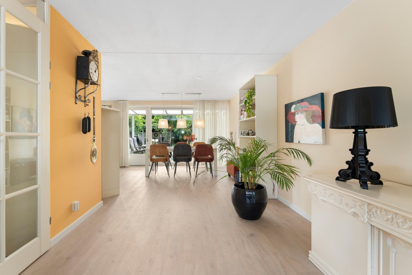 Tussenwoning te koop: Aronskelk 77, Elsloo