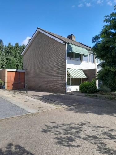 Laathofstraat 34