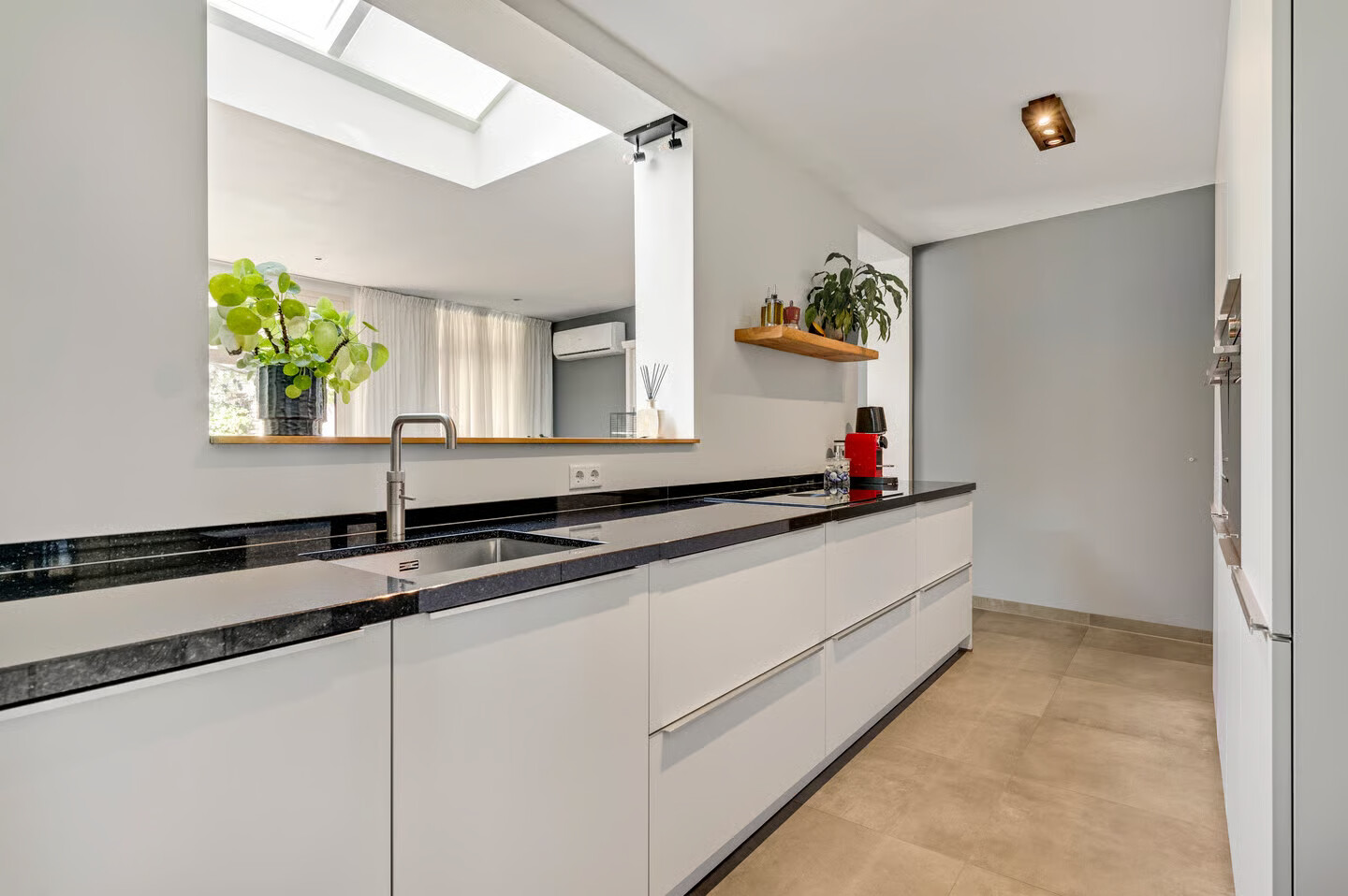 Hoekwoning te koop: Hoolstraat 1, Beek