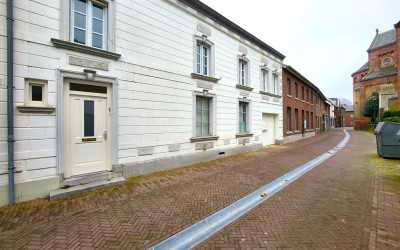 Achter de K. 1-B