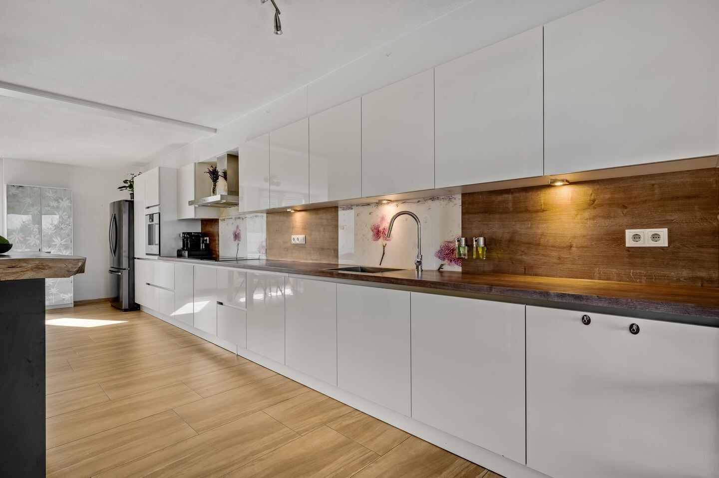 Tussenwoning te koop: Kapelaan Wijnensingel 60, Beek