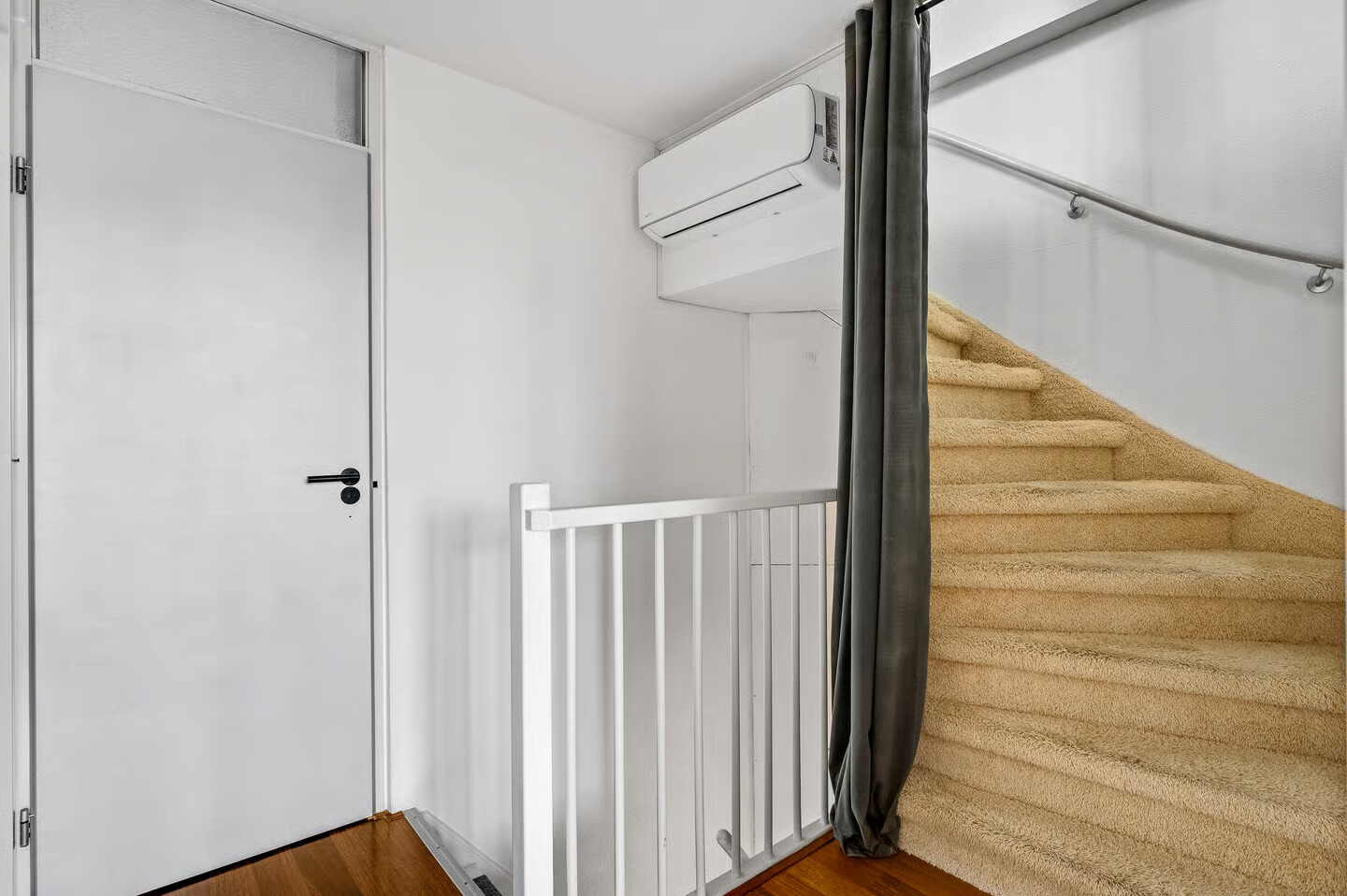 Tussenwoning te koop: Kapelaan Wijnensingel 60, Beek