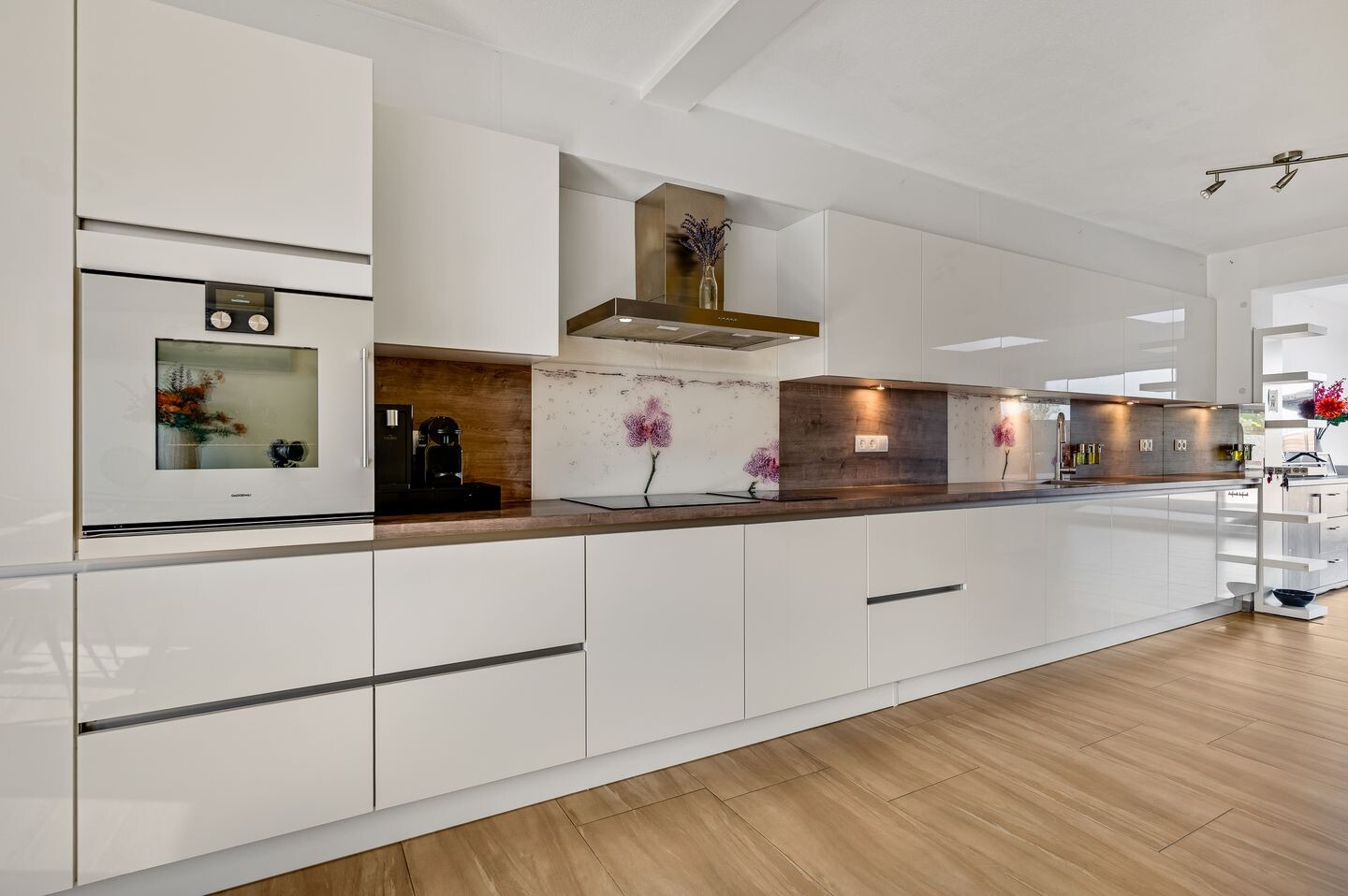 Tussenwoning te koop: Kapelaan Wijnensingel 60, Beek