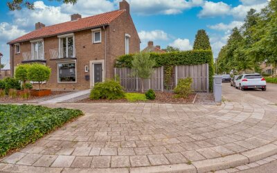 Bernhardstraat 16