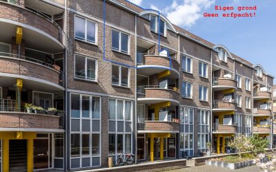 Lakenwevers. 32-D