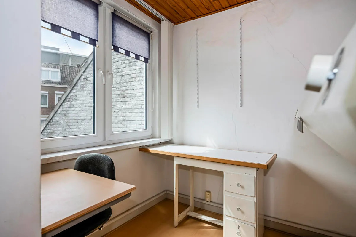 Tussenwoning te koop: Kleine Gracht 25, Maastricht