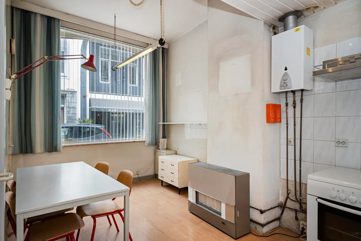 Tussenwoning te koop: Kleine Gracht 25, Maastricht