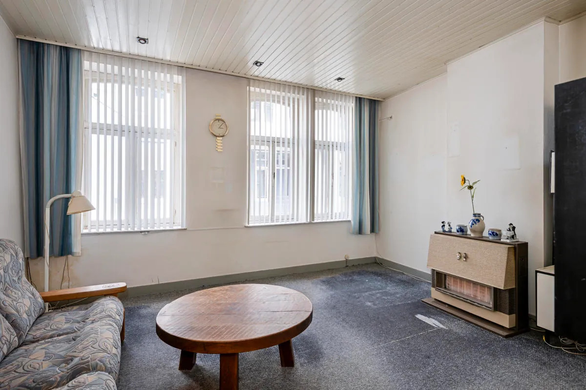 Tussenwoning te koop: Kleine Gracht 25, Maastricht