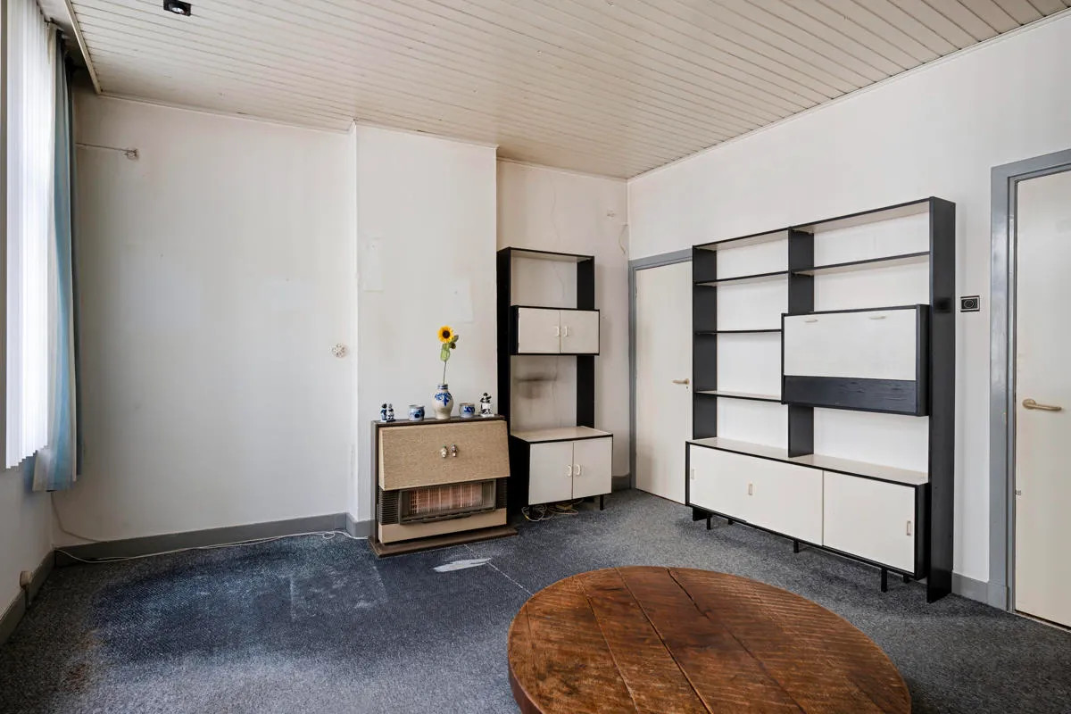 Tussenwoning te koop: Kleine Gracht 25, Maastricht