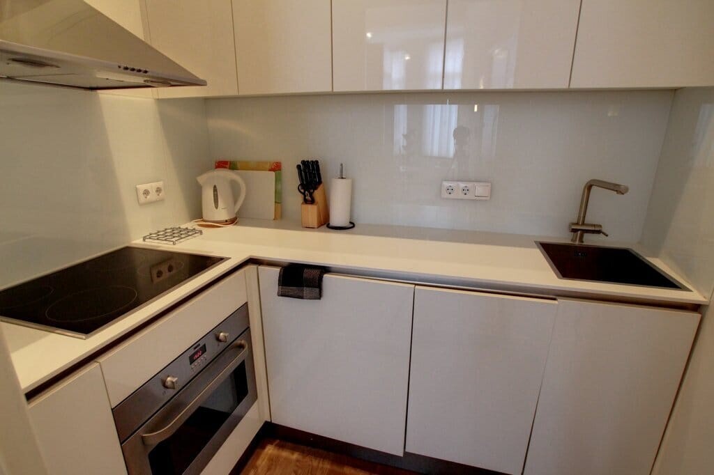 Studio te koop: Kleine Gracht 32A01, Maastricht