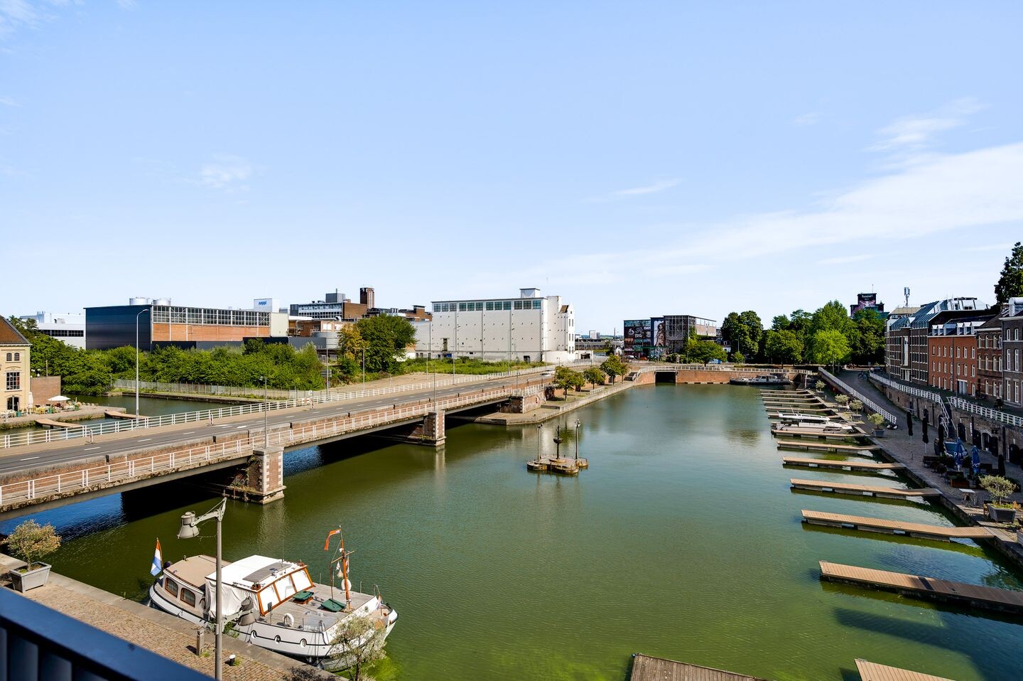 Appartement te koop: Maasboulevard 6C, Maastricht