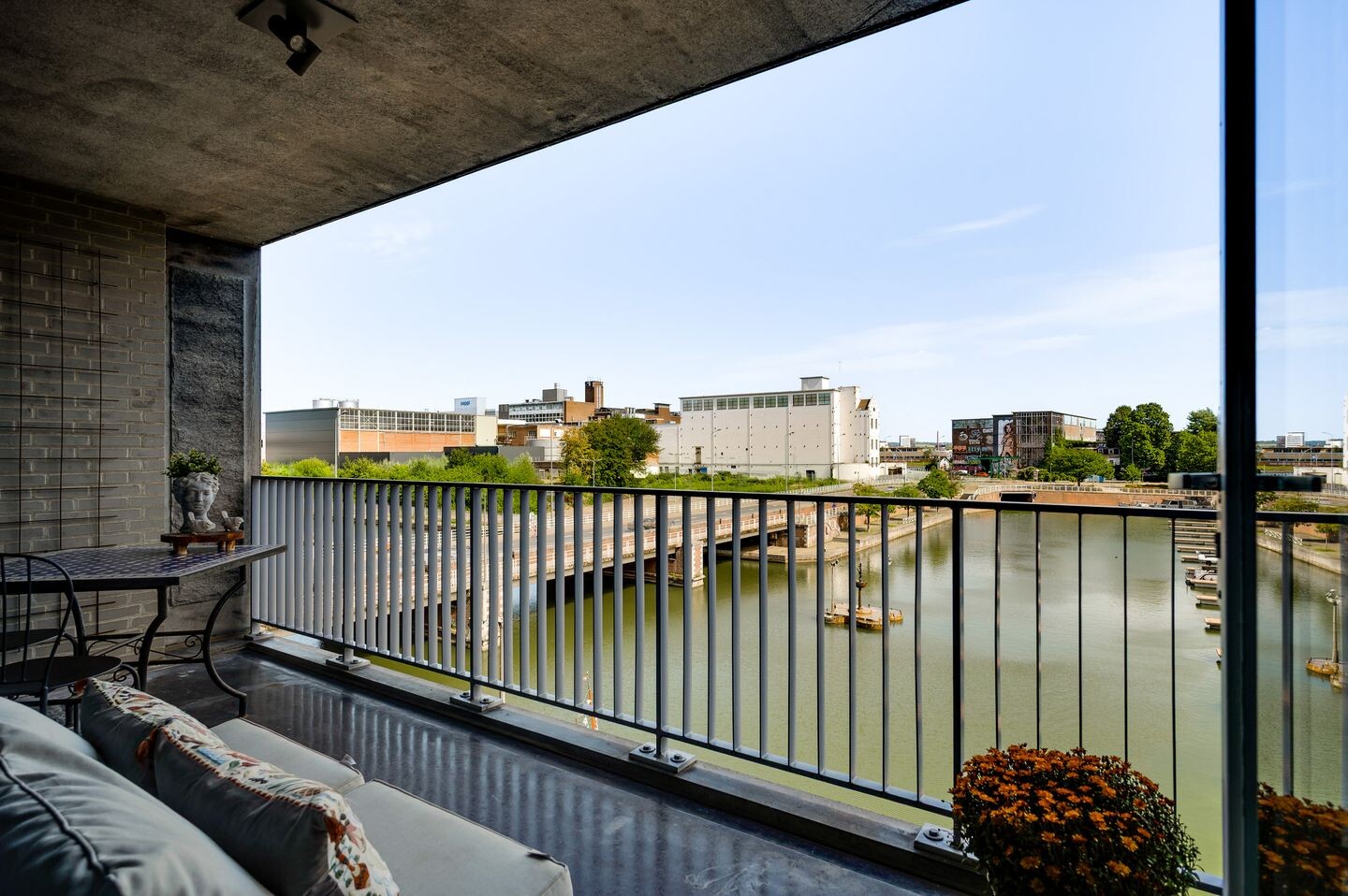 Appartement te koop: Maasboulevard 6C, Maastricht