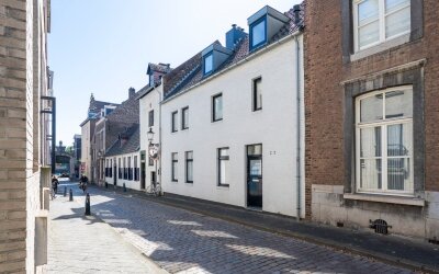 Abtstraat 18