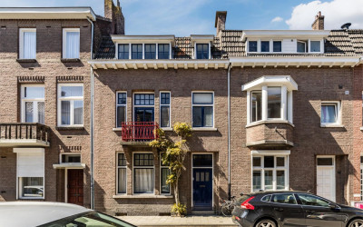 Sint Nicolaasstraat 60