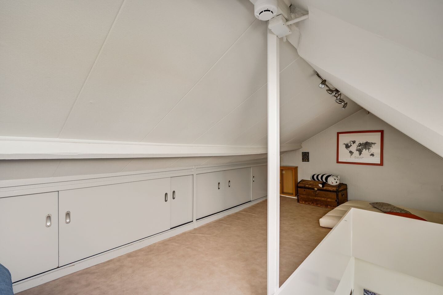 Tussenwoning te koop: Lage Kanaaldijk 7, Maastricht