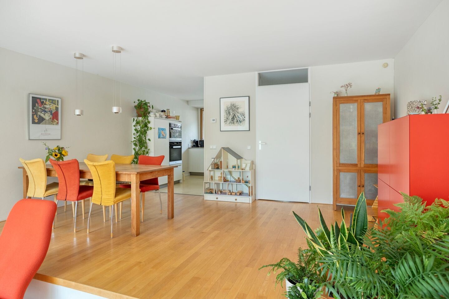 Tussenwoning te koop: Sint Monulphusweg 10, Maastricht