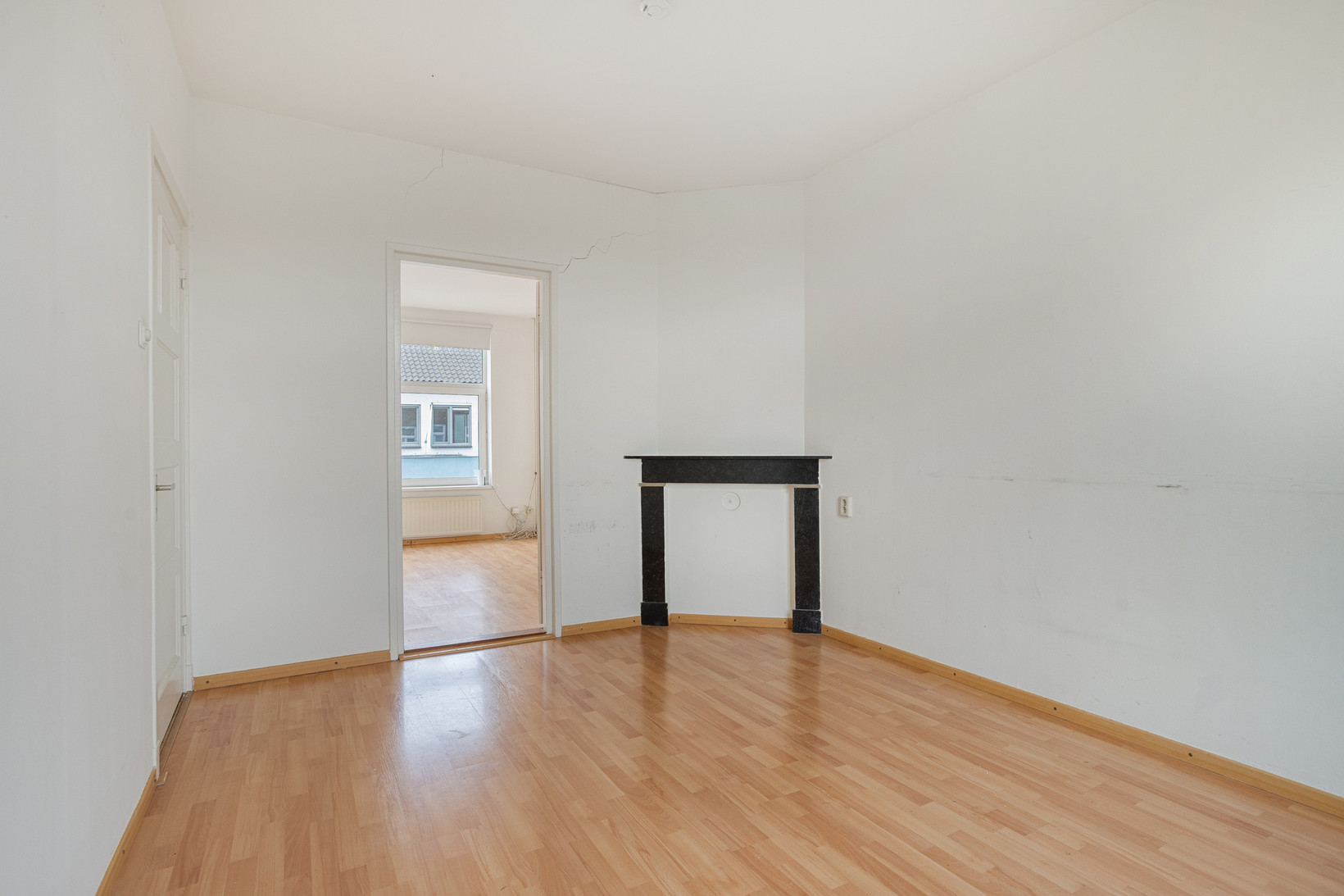 Tussenwoning te koop: Observantenweg 13, Maastricht