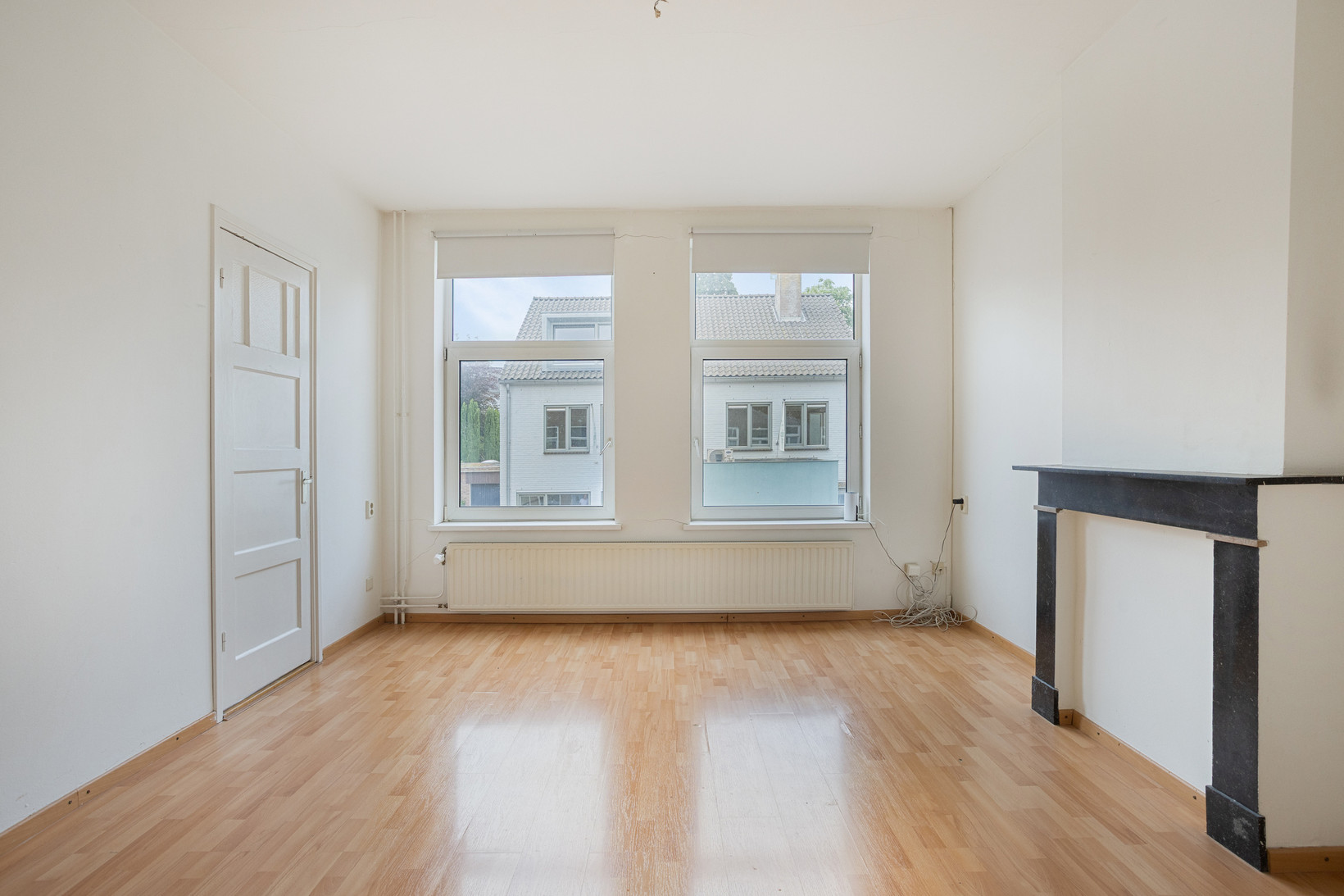 Tussenwoning te koop: Observantenweg 13, Maastricht
