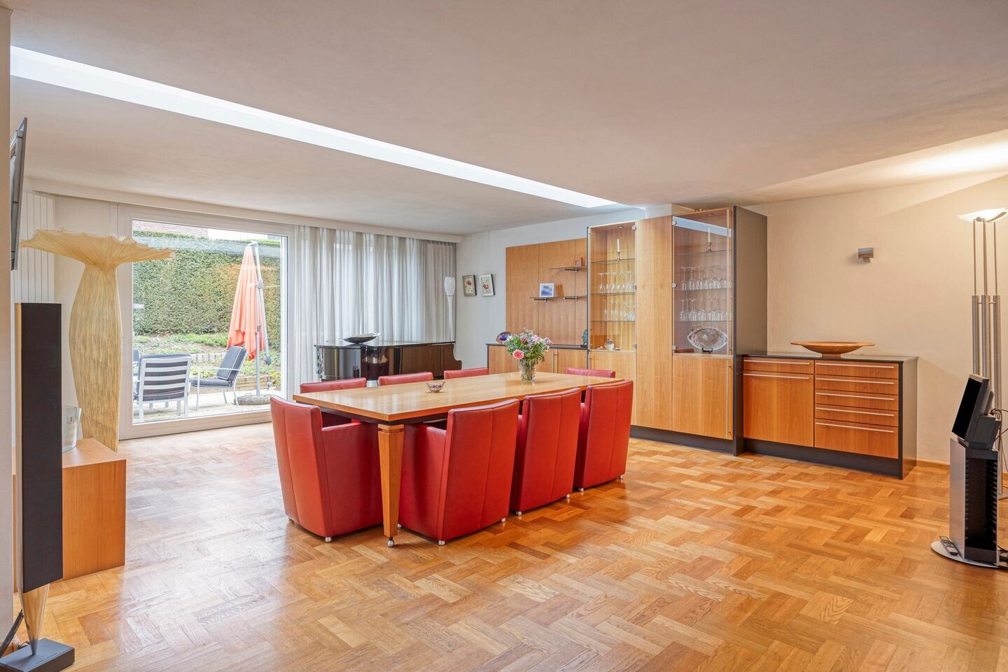 Tussenwoning te koop: Emilionlaan 52, Maastricht