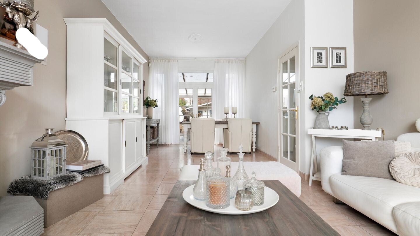 Tussenwoning te koop: Volksplein 21, Maastricht