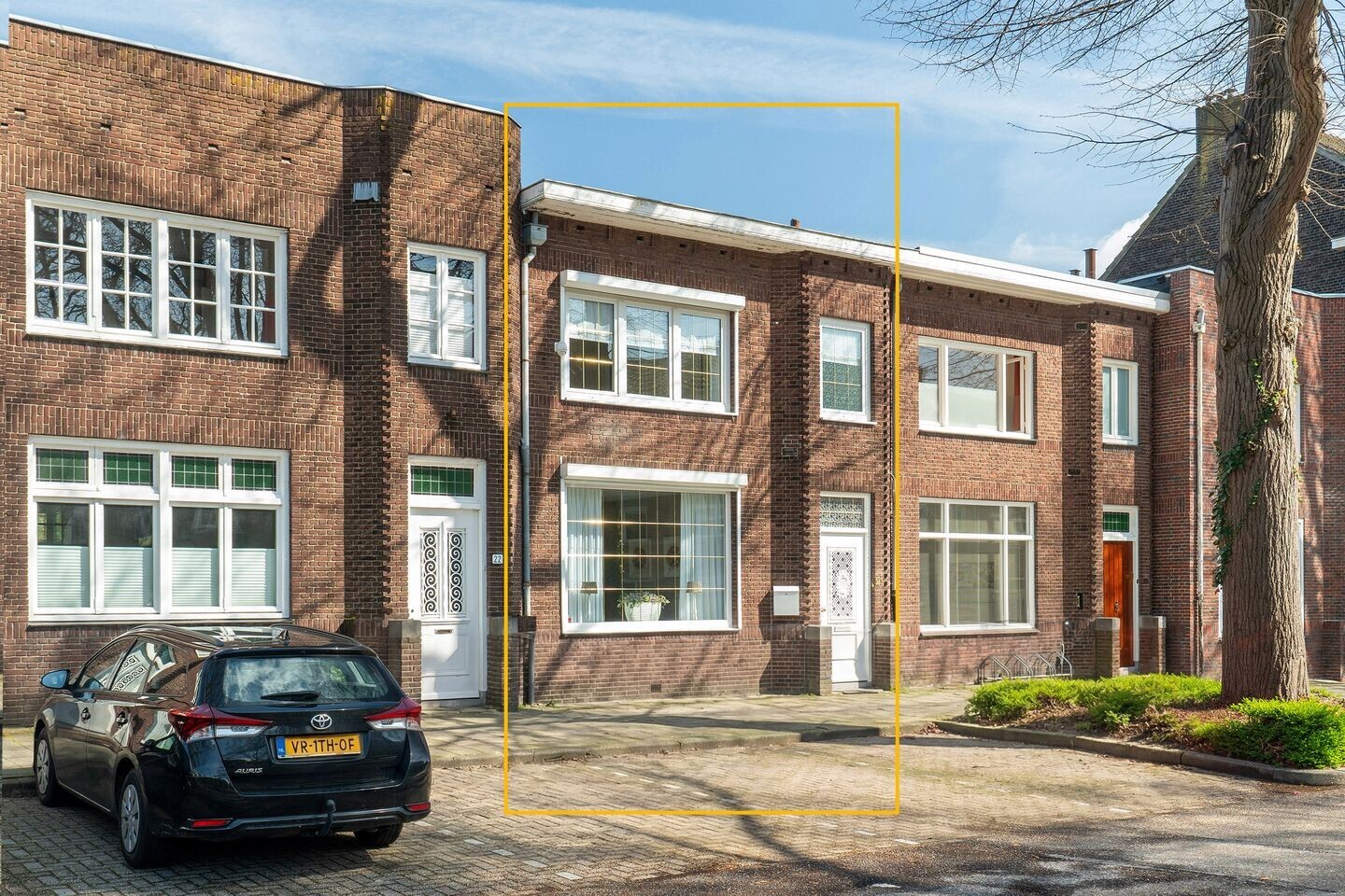 Tussenwoning te koop: Volksplein 21, Maastricht