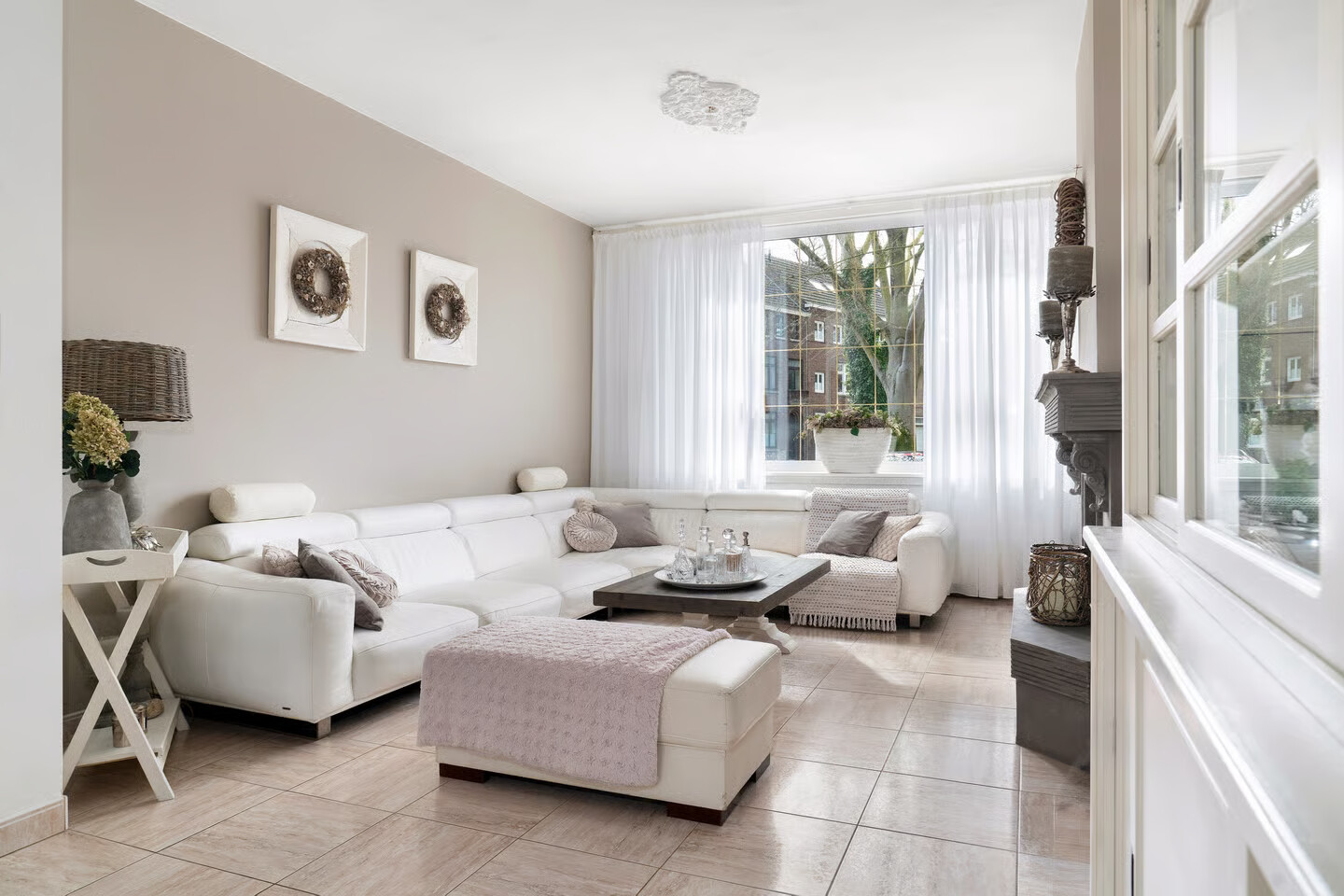 Tussenwoning te koop: Volksplein 21, Maastricht
