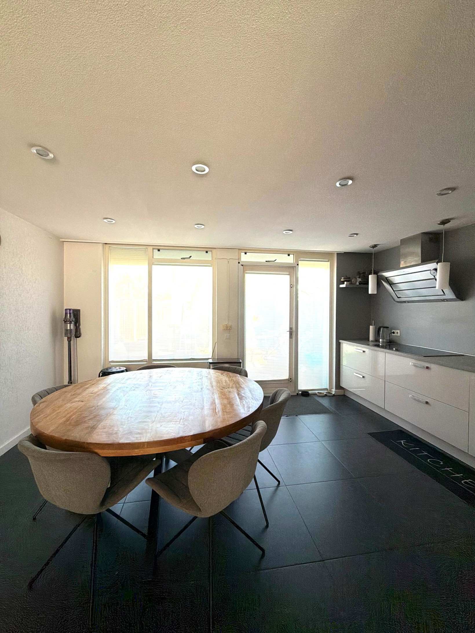 Tussenwoning te koop: Henisstraat 15, Maastricht