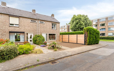 Vleeshouwer. 4