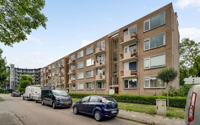 Tinnegieter. 30-B