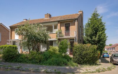 Klokbekerstraat 82