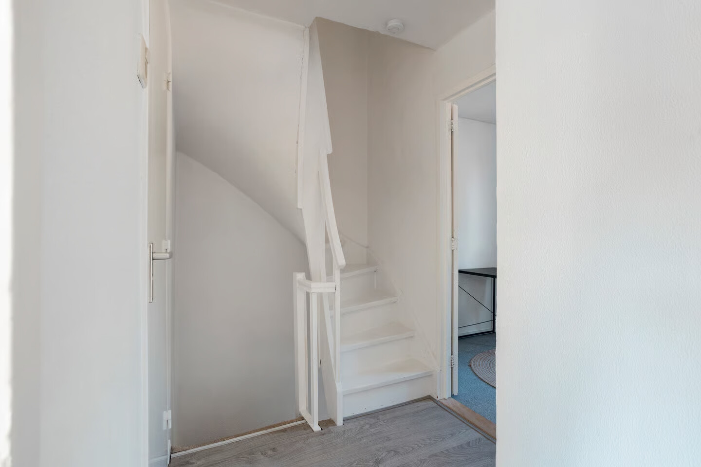 Tussenwoning te koop: Paus Leo XIII plein 7, Maastricht