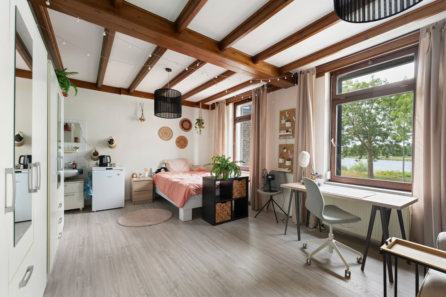 Hoekwoning te koop: Borgharenweg 11, Maastricht